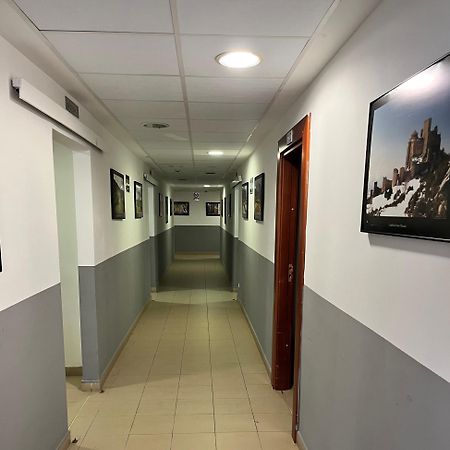 Albergue Zaragoza Camping Eksteriør billede